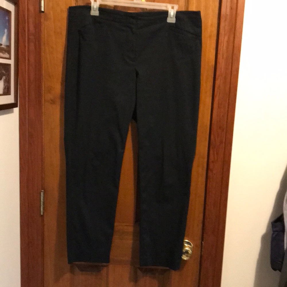 J. Jill Cropped Slacks EUC